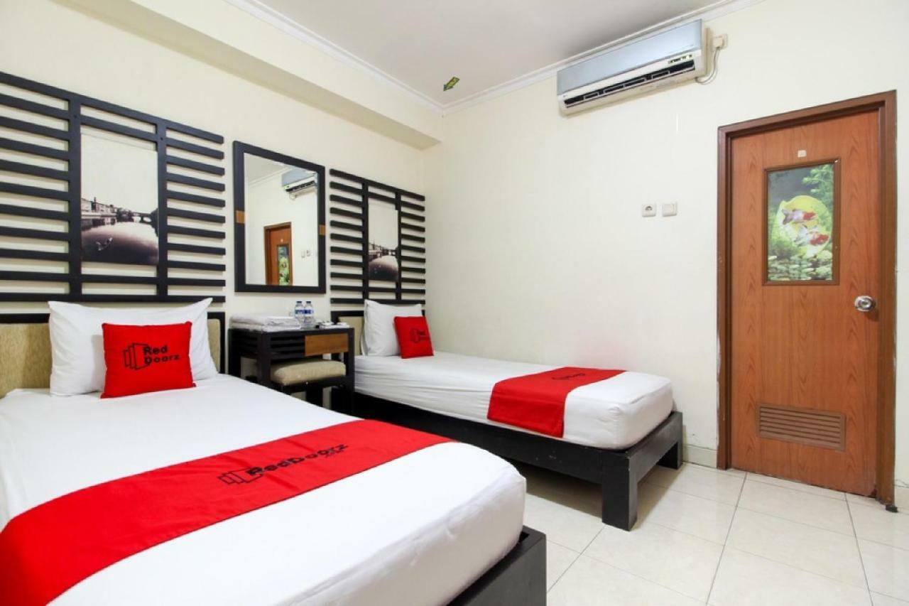 Hotel Reddoorz @ Dagen Malioboro 2*
